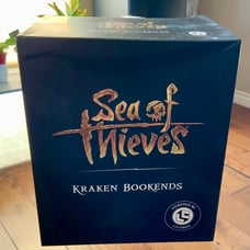 Sea of Thieves Kraken Bookends LootCrate