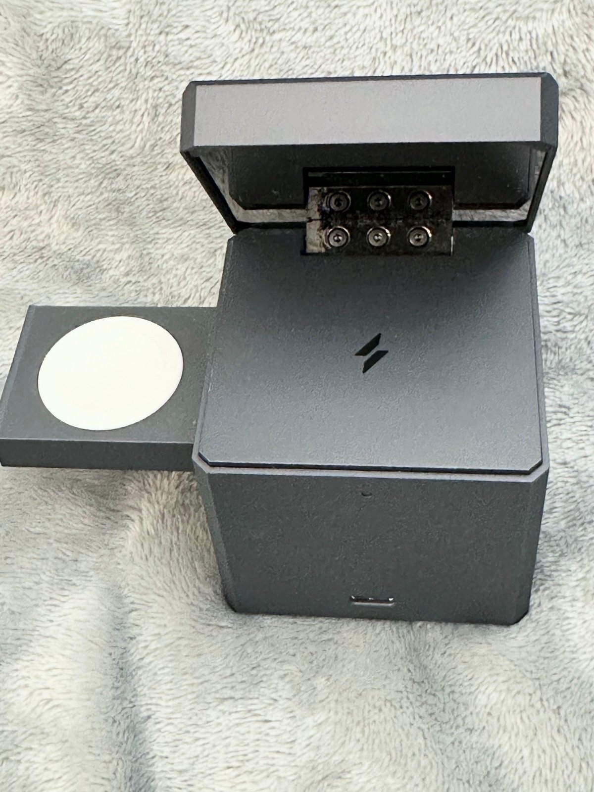 Anker MagSafe Foldable Wireless Fast Charger Stand Cube