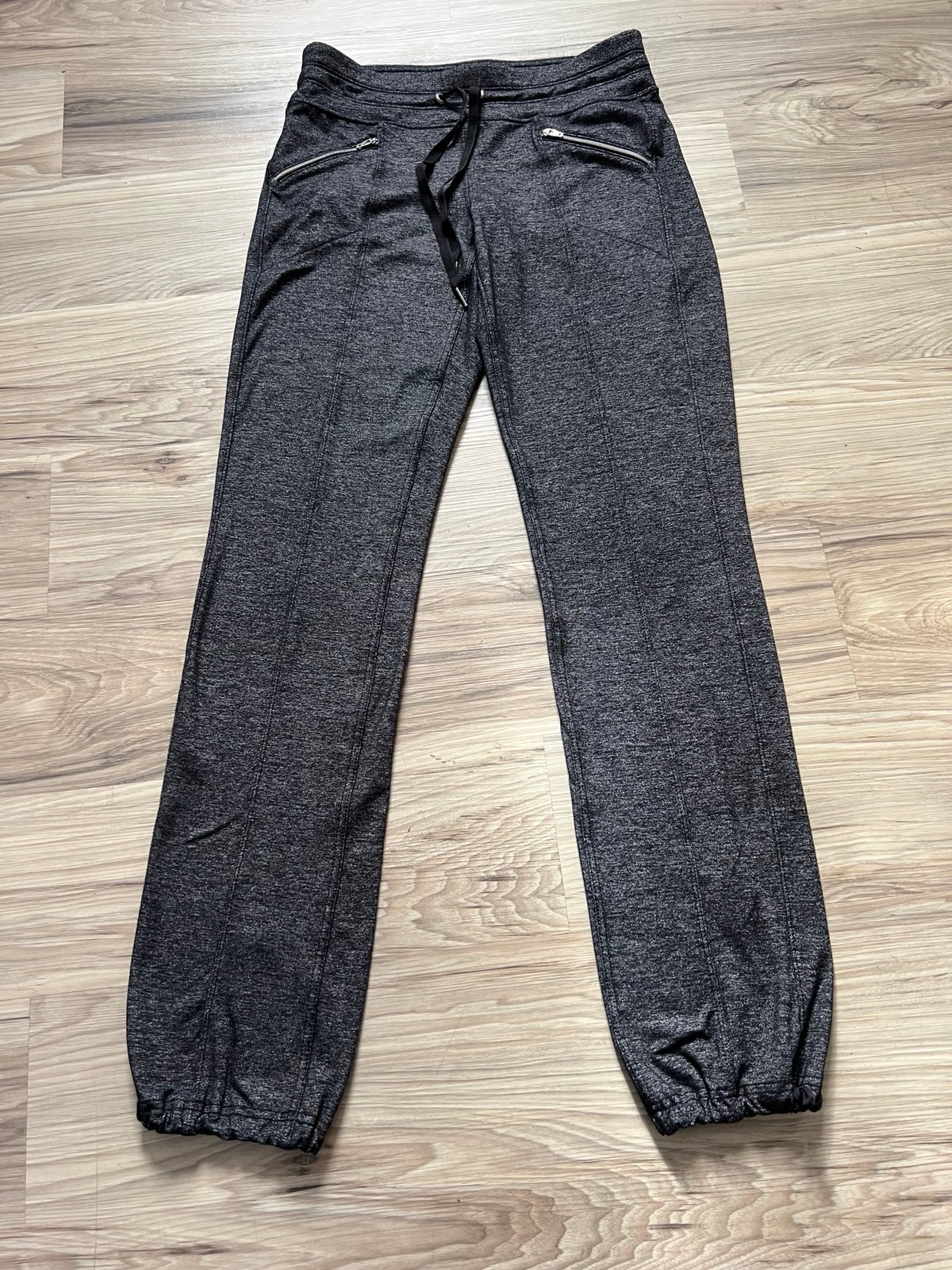 Athleta Joggers with Zipper Pockets Women’s XS