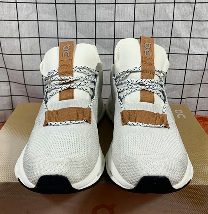 On Running Cloudnova Women Shoes White Pearl 42 EU
