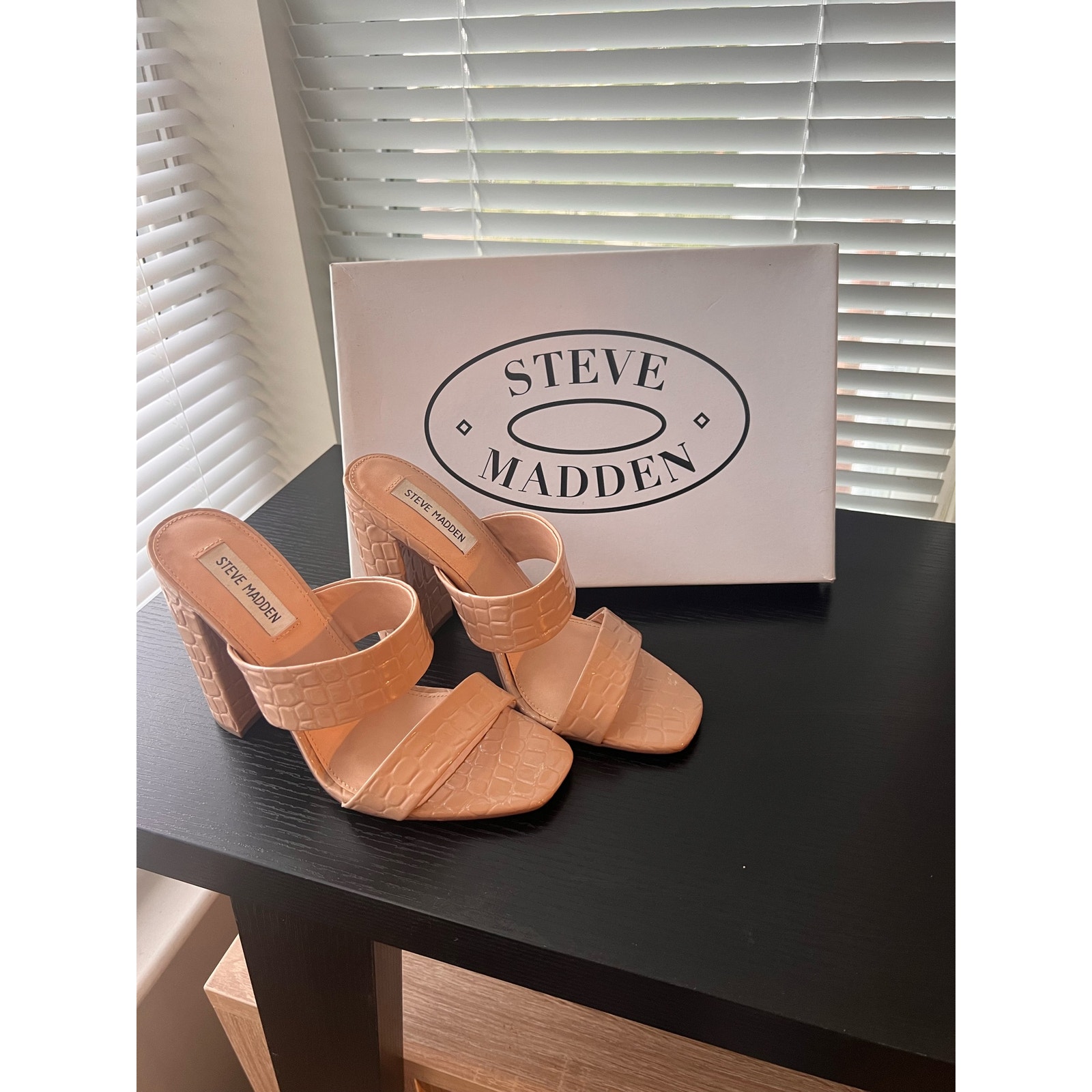 Steve Madden Taya heels Tan Croco