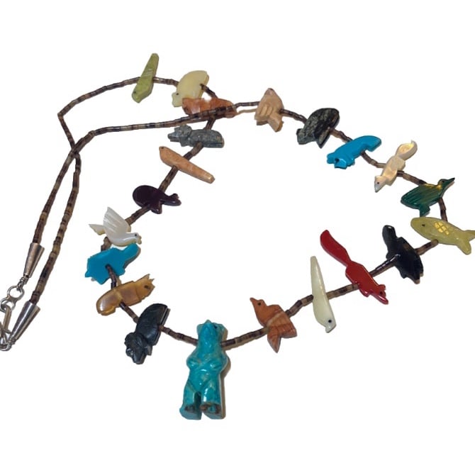 VTG Zuni Native American Turquoise Bear Carved Gem Animals Fetish Necklace 24”