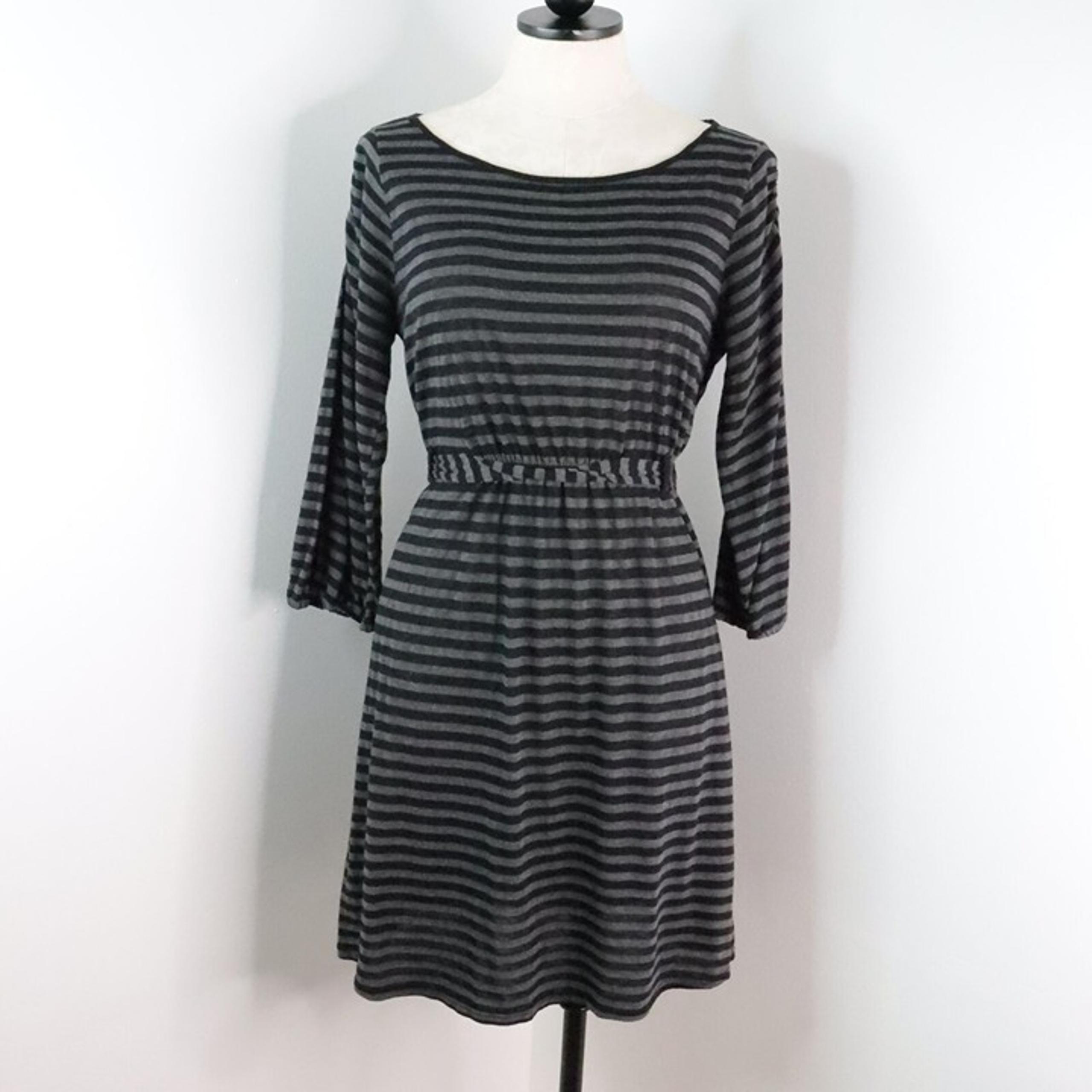 Ella Moss Women's L Gray Black Striped Semi-Sheer Long Sleeve Skater Dress