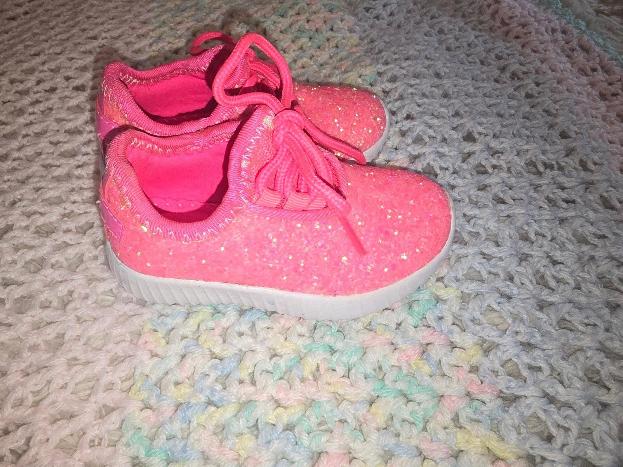 New without tags LINK Sparkly pink Toddler girl shoes size 4c