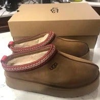 ＵＧＧ Women's platform slippers Maroon size 39