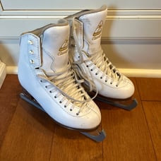Jackson Classique Girls Figure Skates Size 1