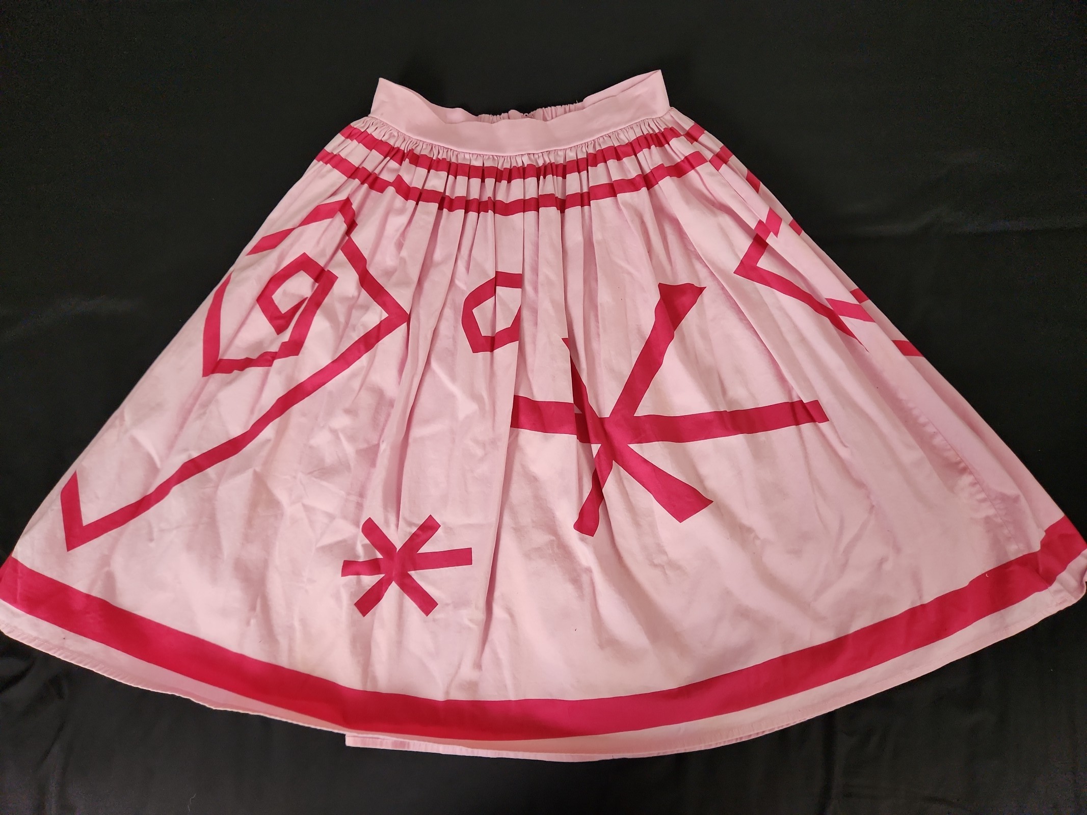 Disney Teacups Skirt XS