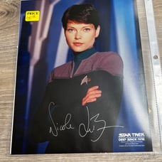 Nicole De Boer Star Trek Deep Space Nine DS9 Ensign Ezri Dax (rack Box)