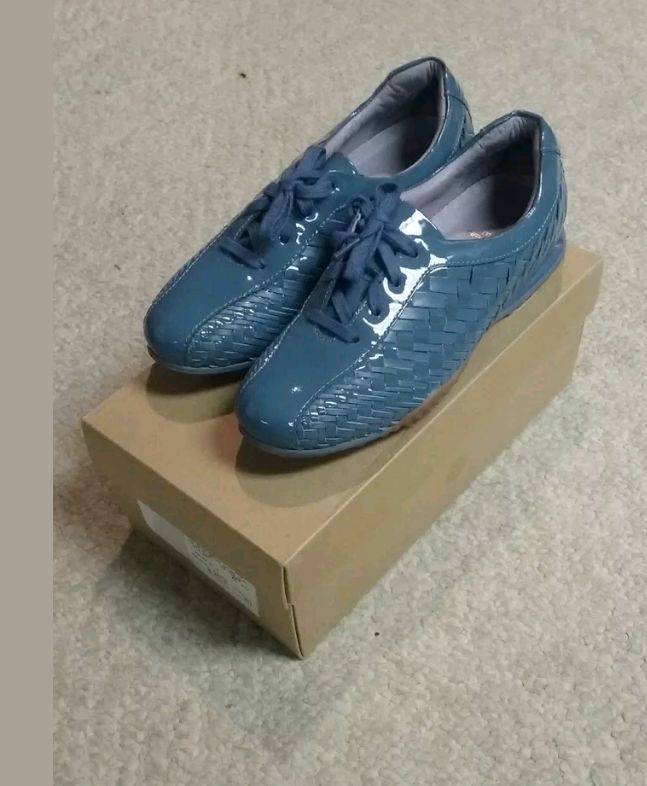 Women Cole Haan