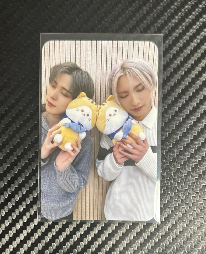ATEEZ Golden Hour Part 2 Soundwave Cat POB Seonghwa Yunho Unit Photocard