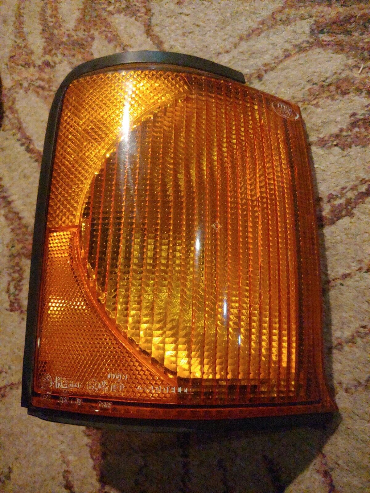 Land Rover Discovery Tail Light RH Lens- #54596270 1999-2004