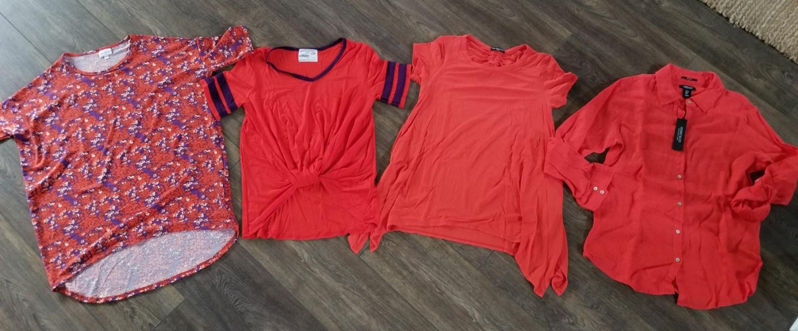 Clemson game day shirts. Size small.