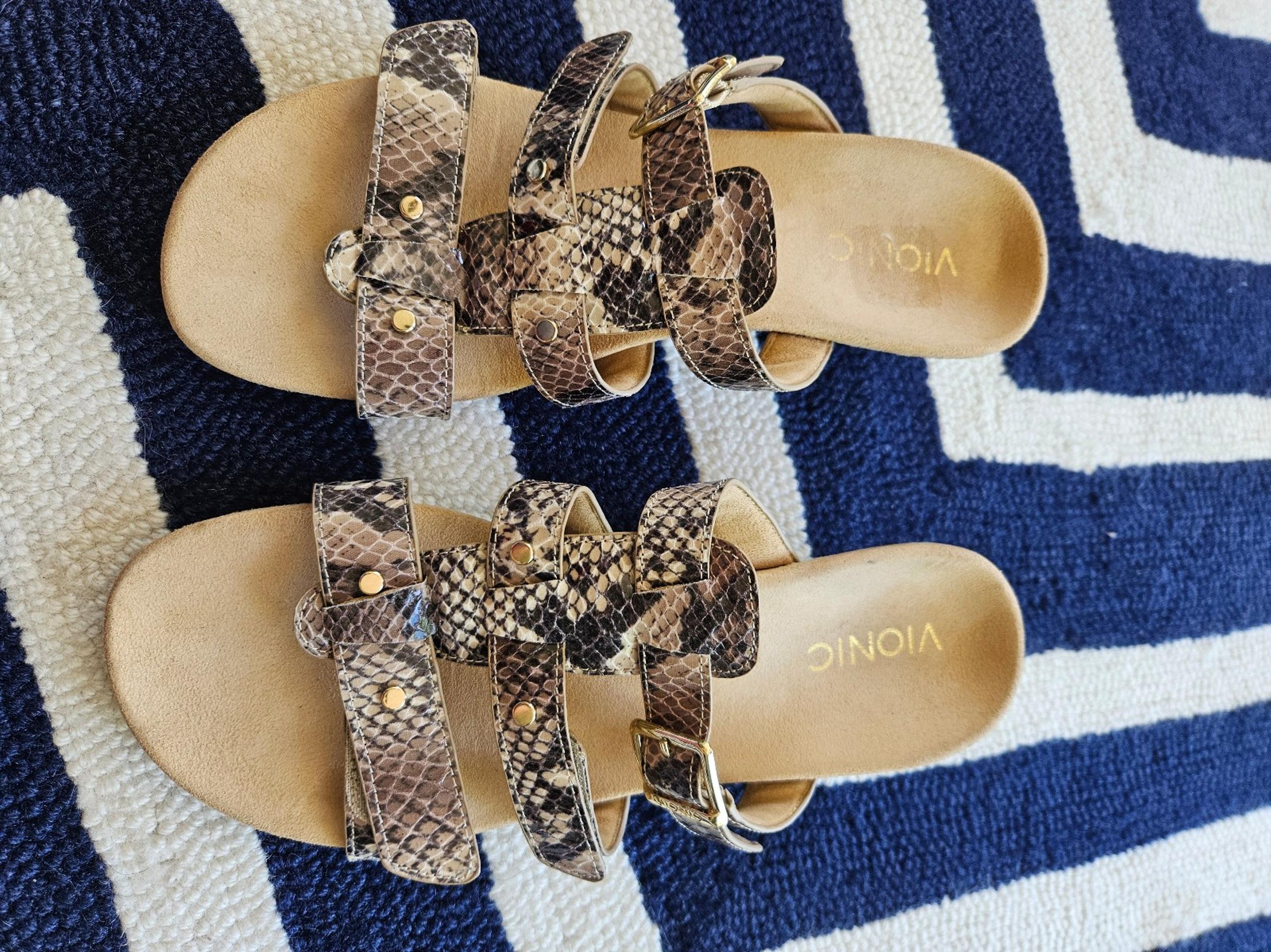 Vivonic Orthodic Adjustable sandals, size 7