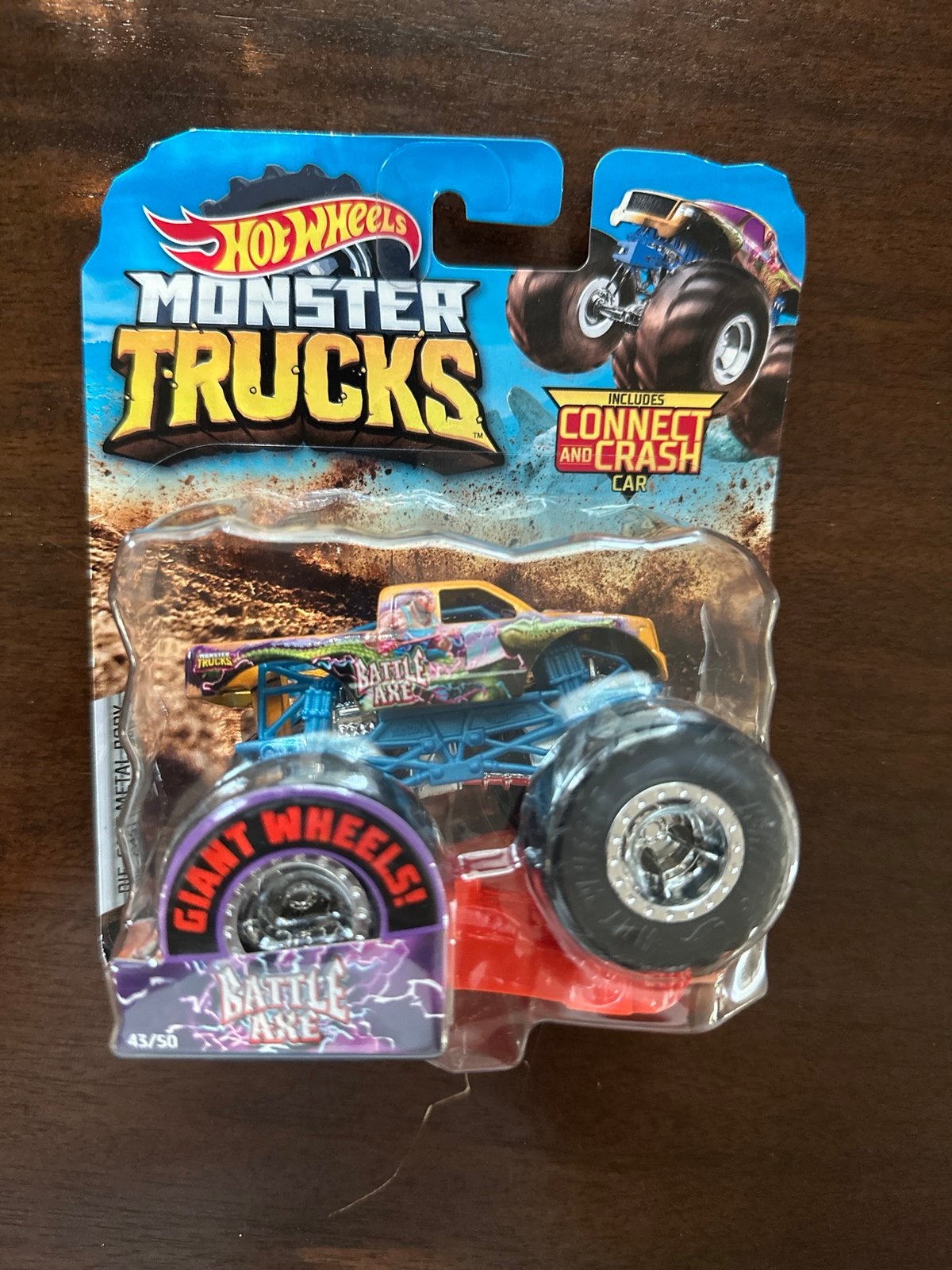Hot Wheels Monster Trucks. BATTLE AXE