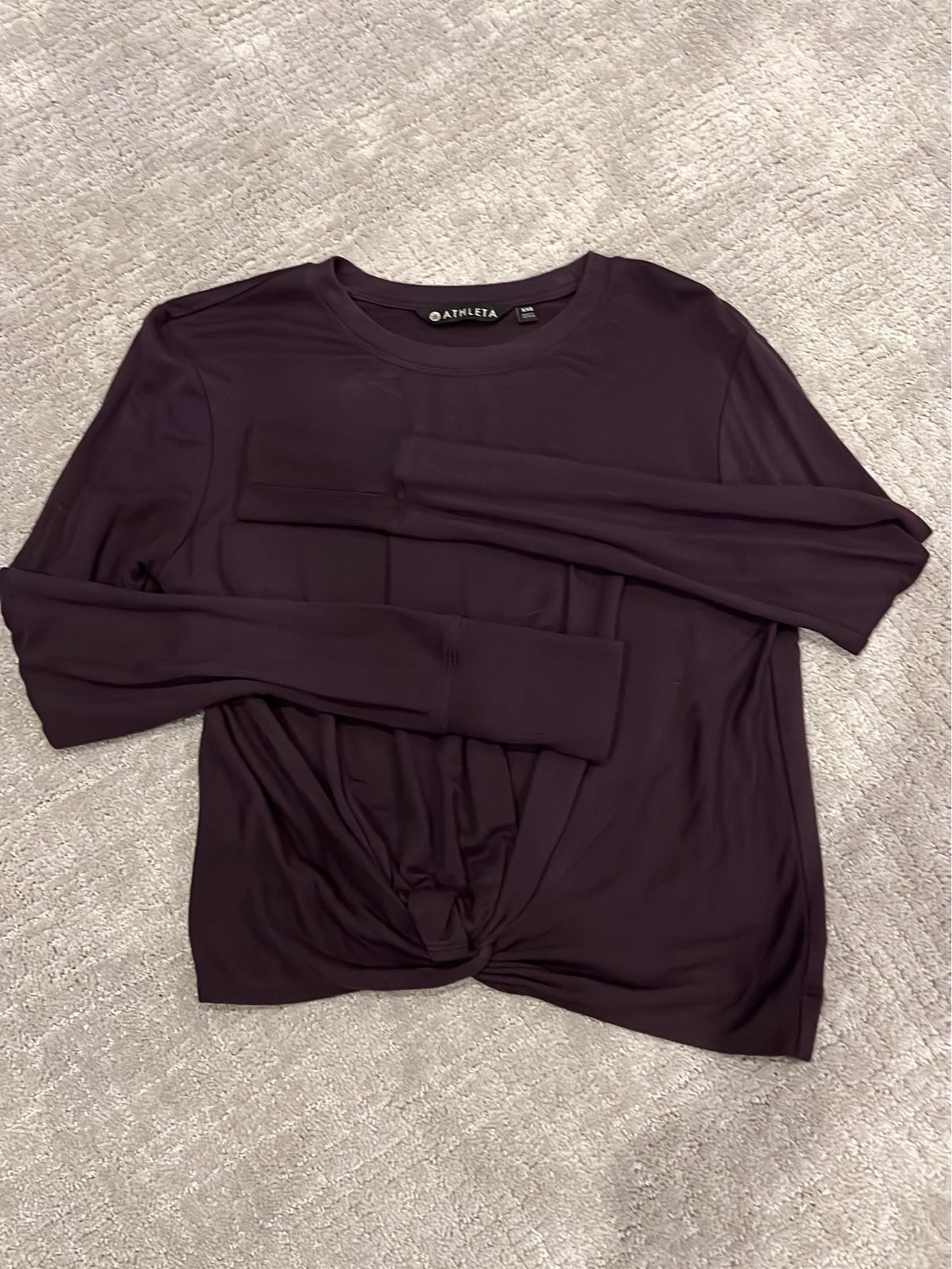 Athleta long sleeve knit top
