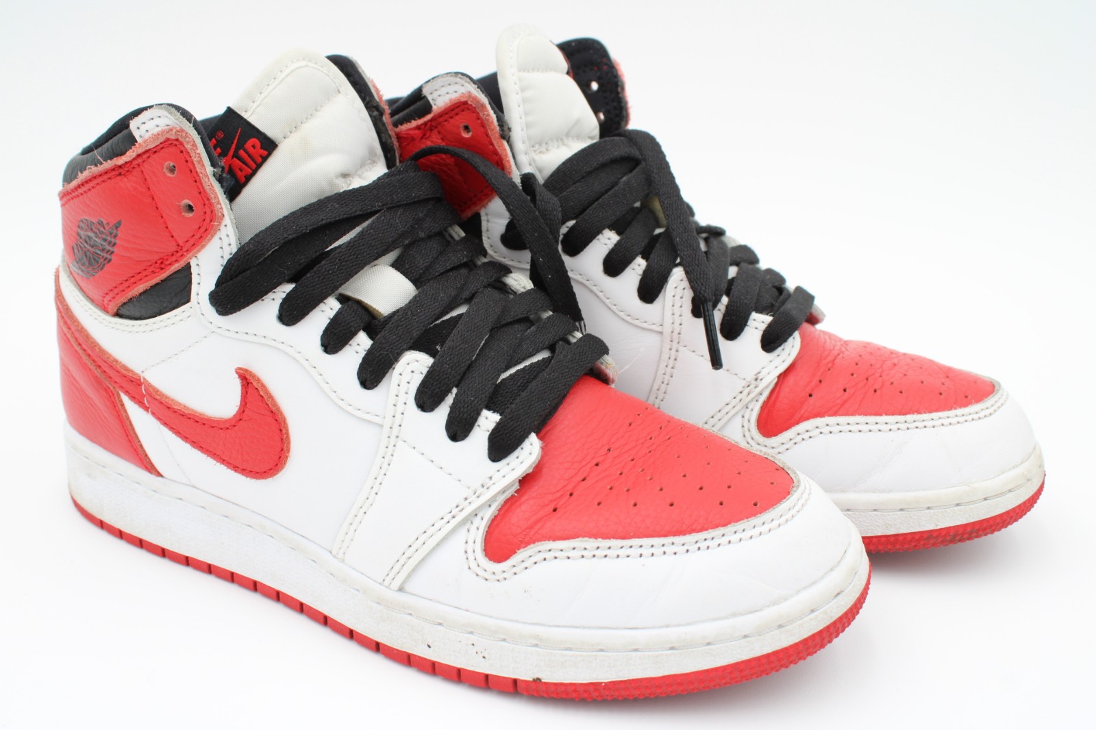 Air Jordan 1 Retro High OG Heritage – Big Kids Size: 6.5Y
