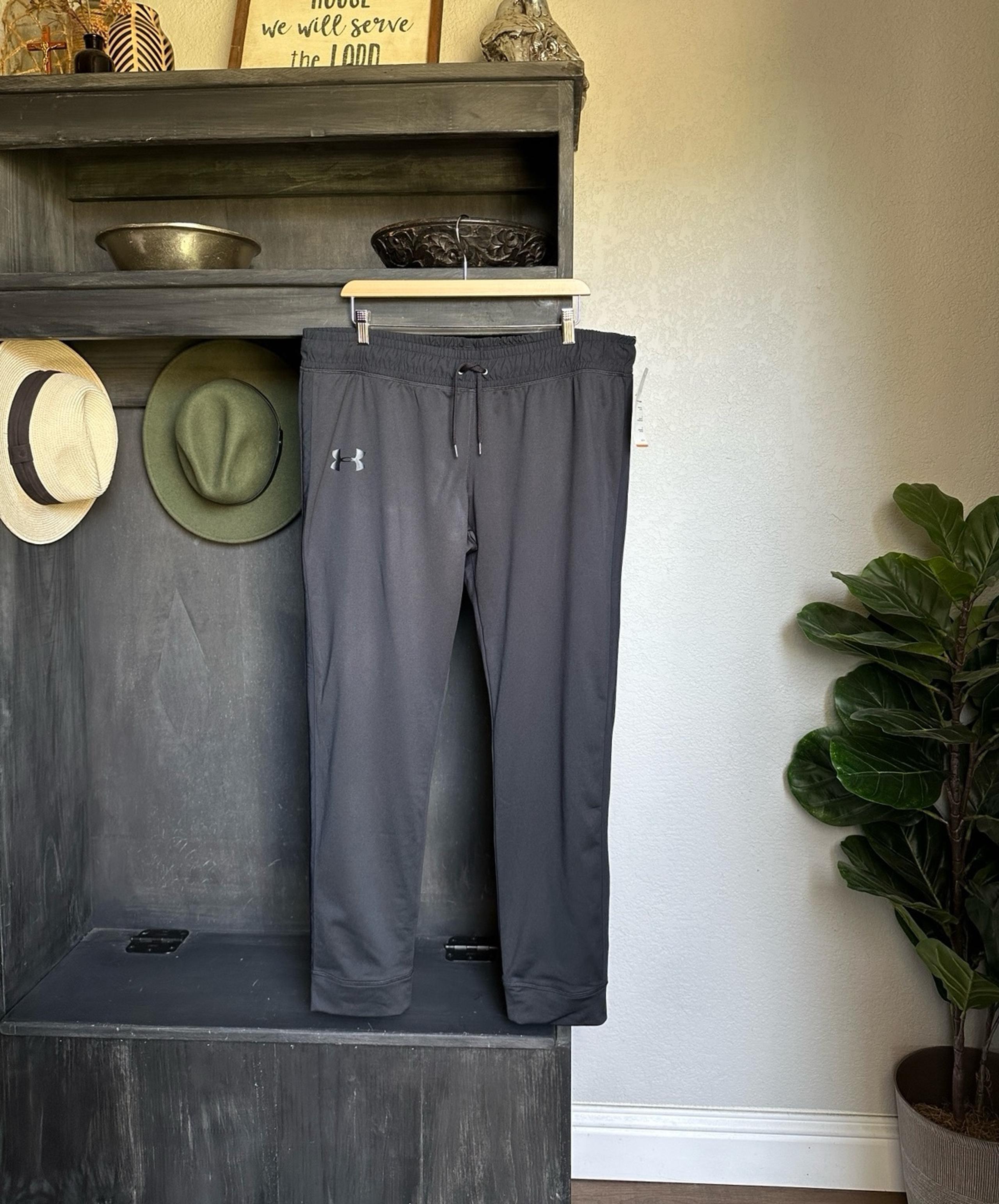 Under Armour Womens Athletic Pants