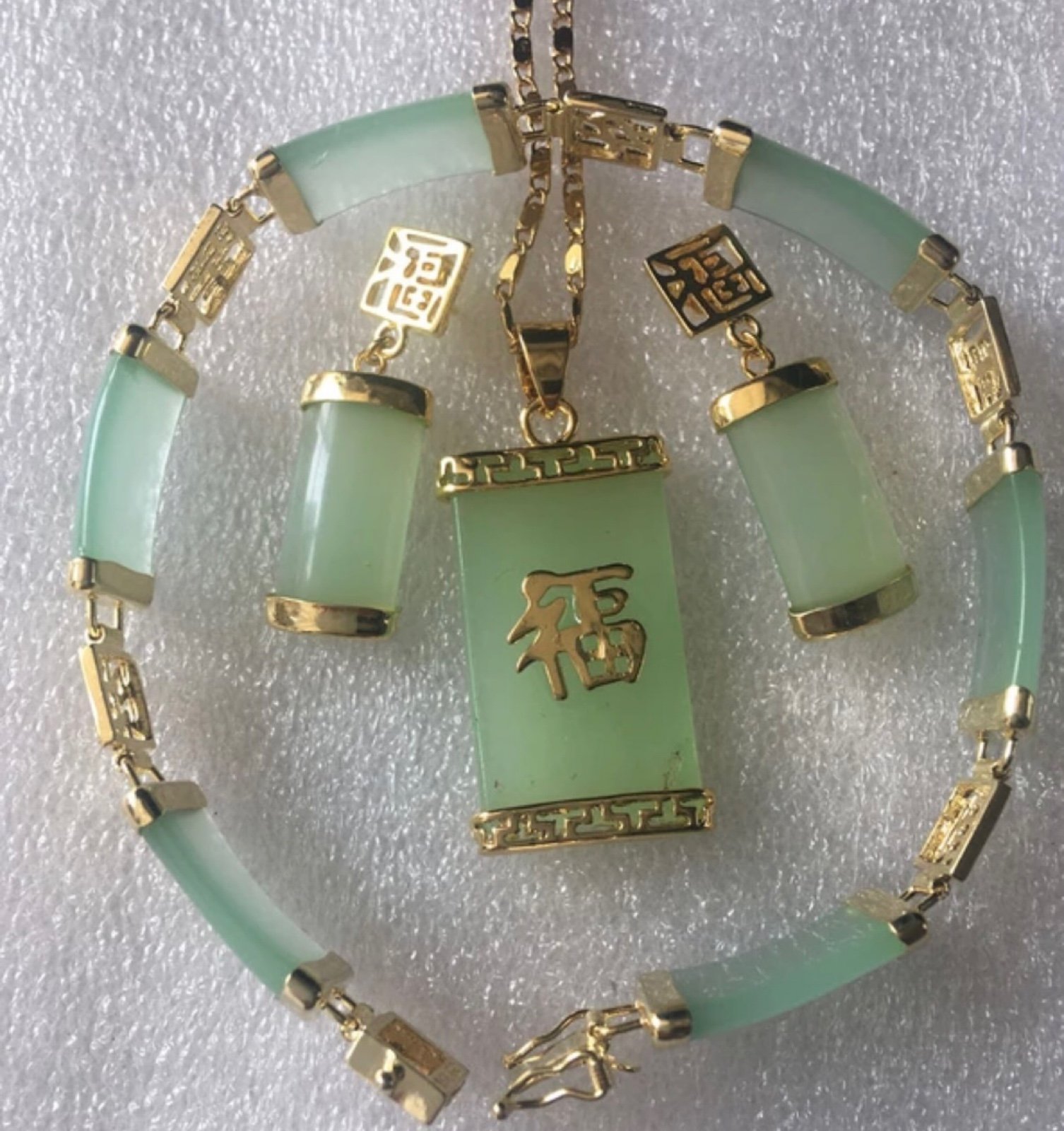 Natural Green Jade 18KGP Fortune Pendant Necklace Drop Earring Bracelet set 福# h