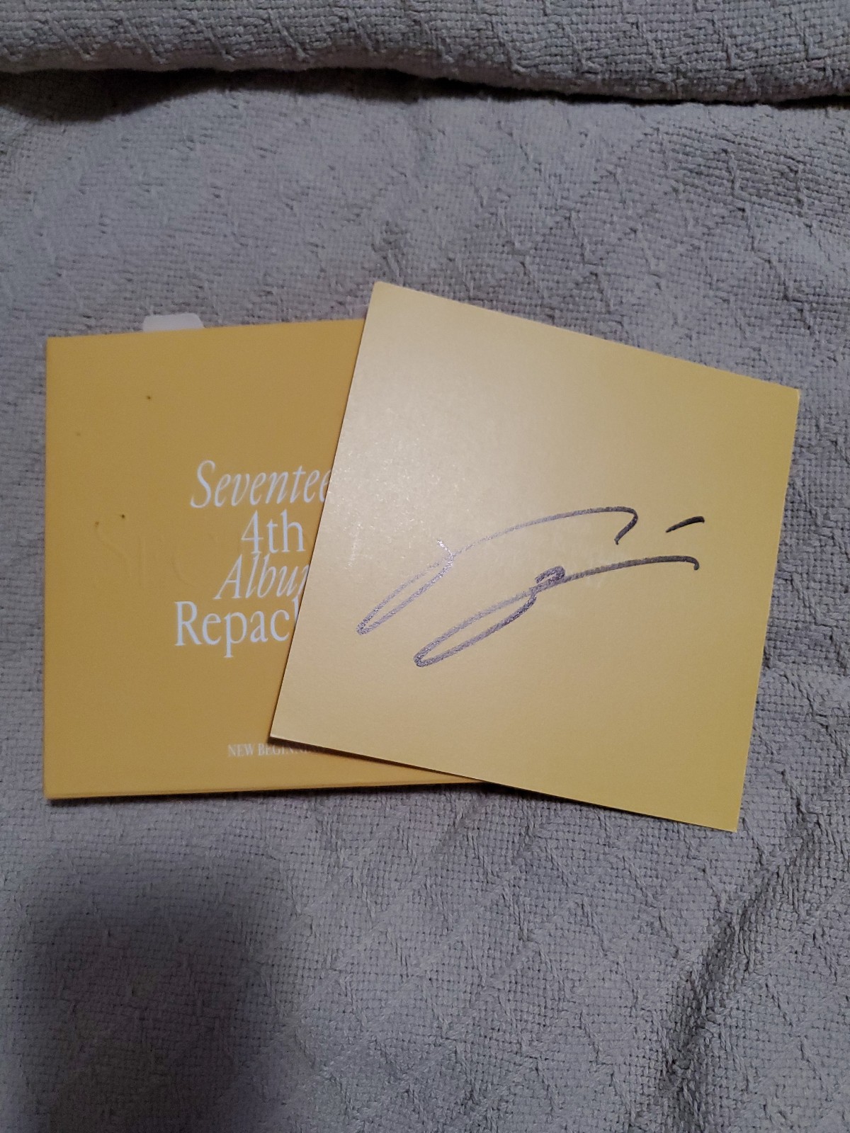 Signed {Woozi} - Seventeen 4th Repackaged Album 'Sector 17'