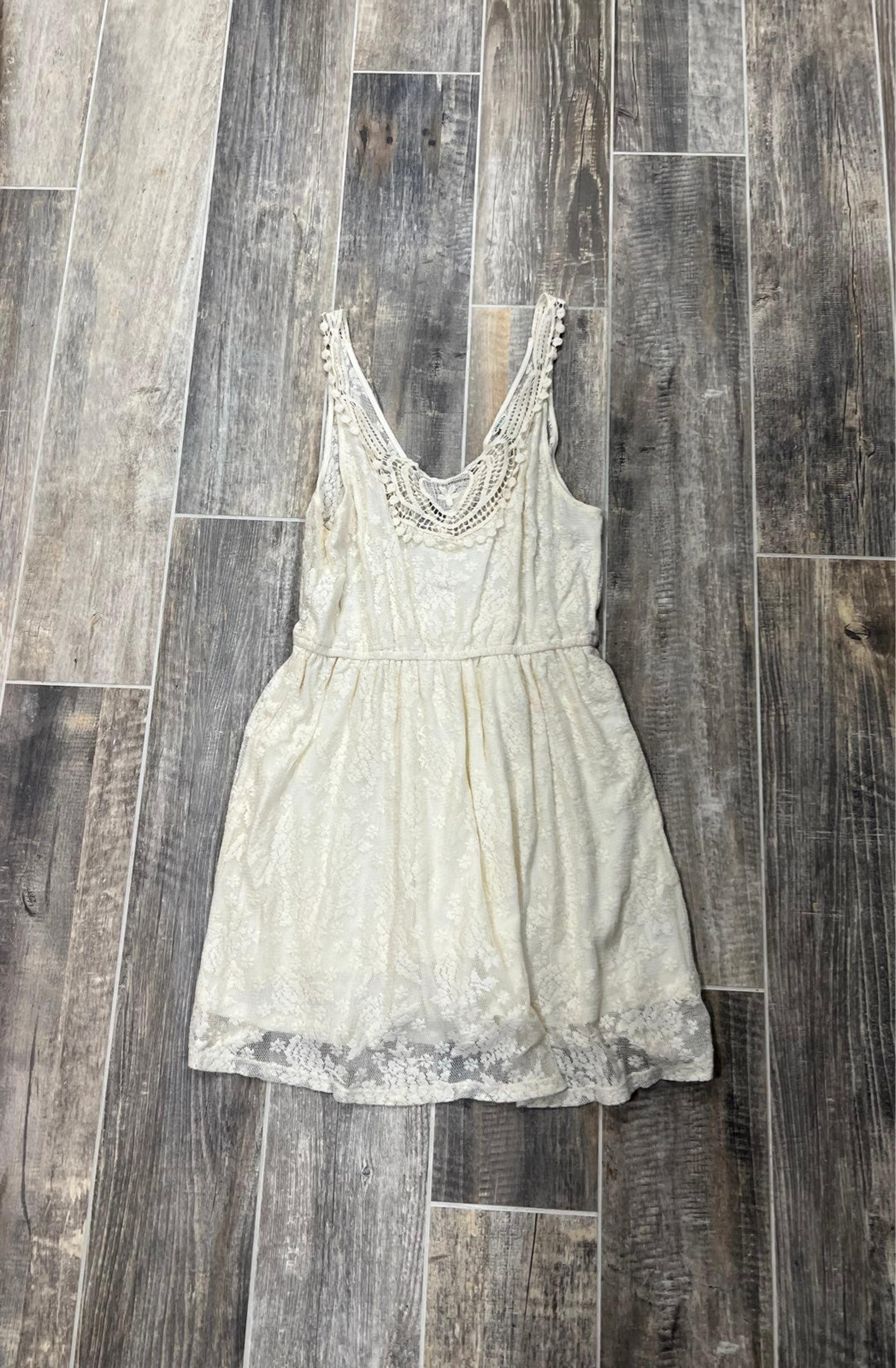 Forever 21 size large Lace Dress