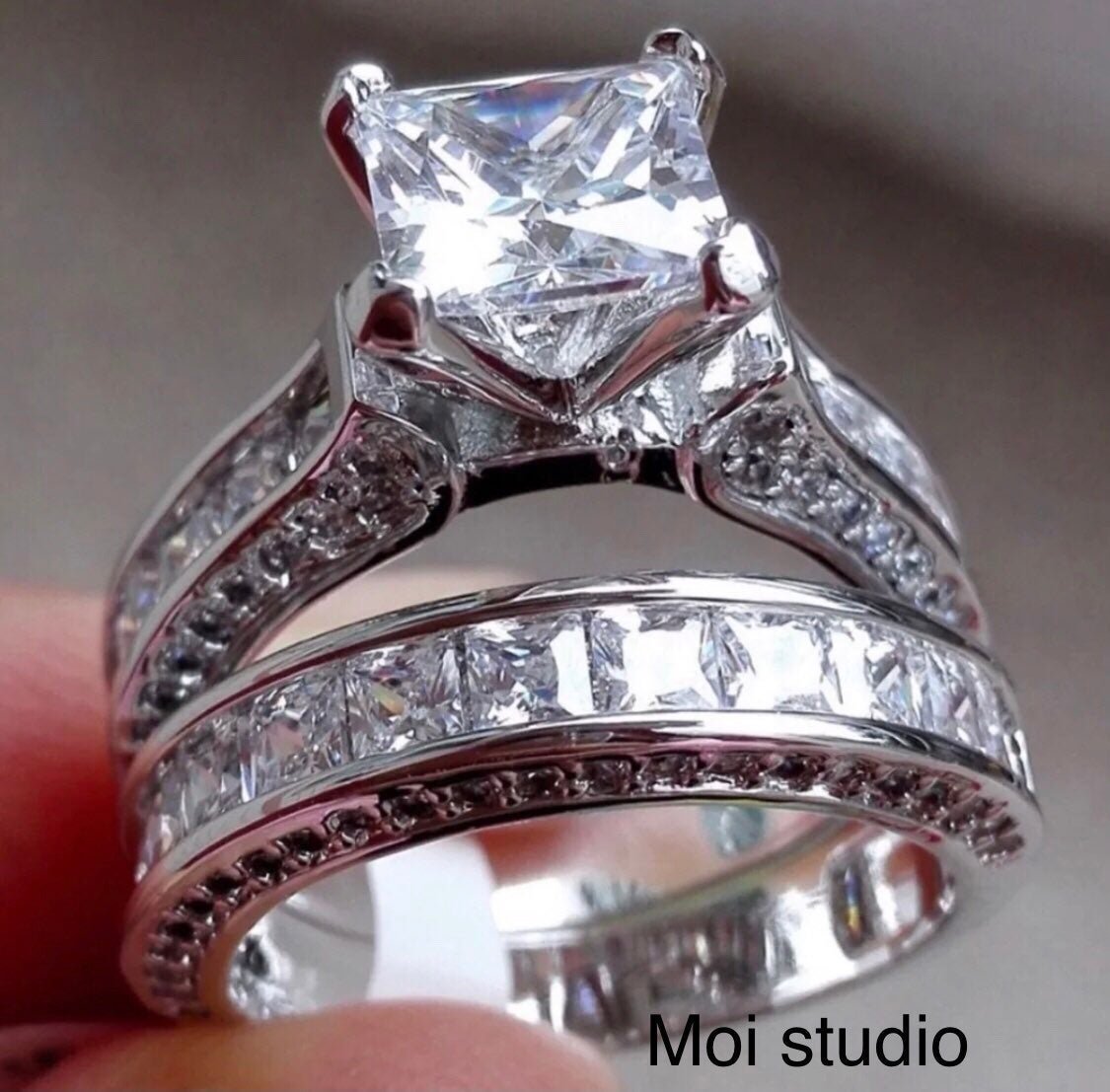 ✨✨3.00CT Princess Cut Ring Set✨Size: 7✨