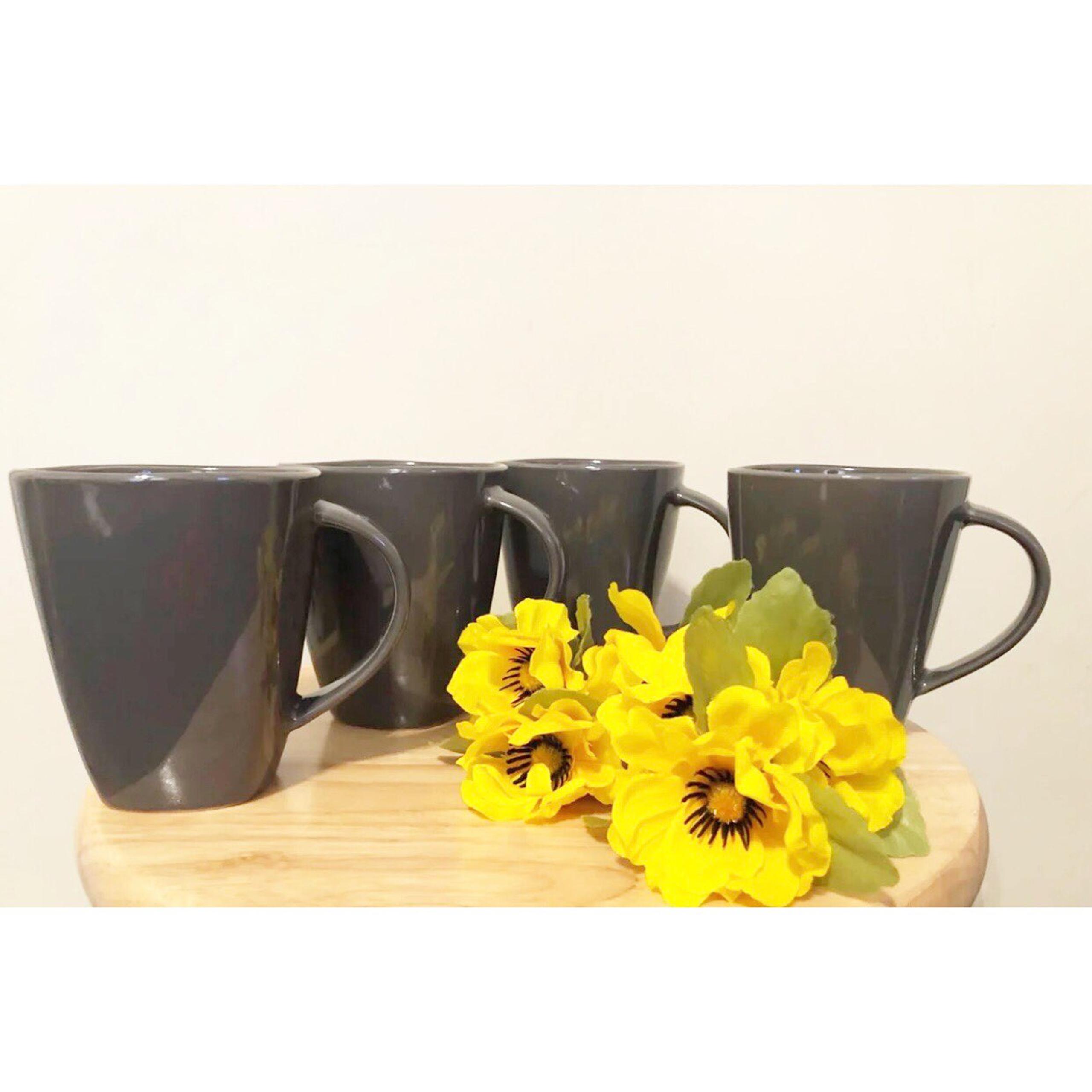 4 Gibson Home Stoneware Coffee Mugs 13oz