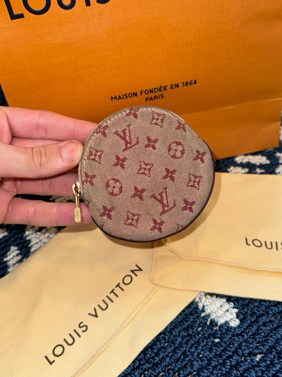 Louis Vuitton Red Denim Zippy Round Coin Purse