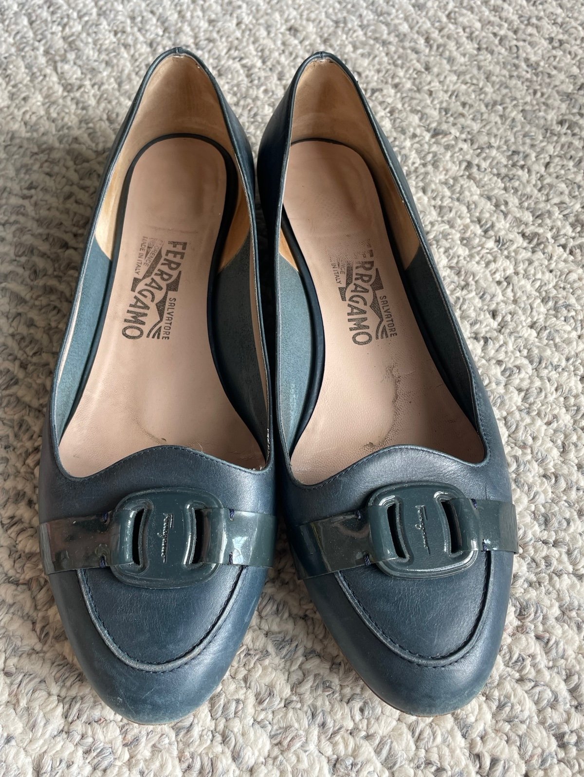 ferragamo shoes women’s blue leather 9.5
