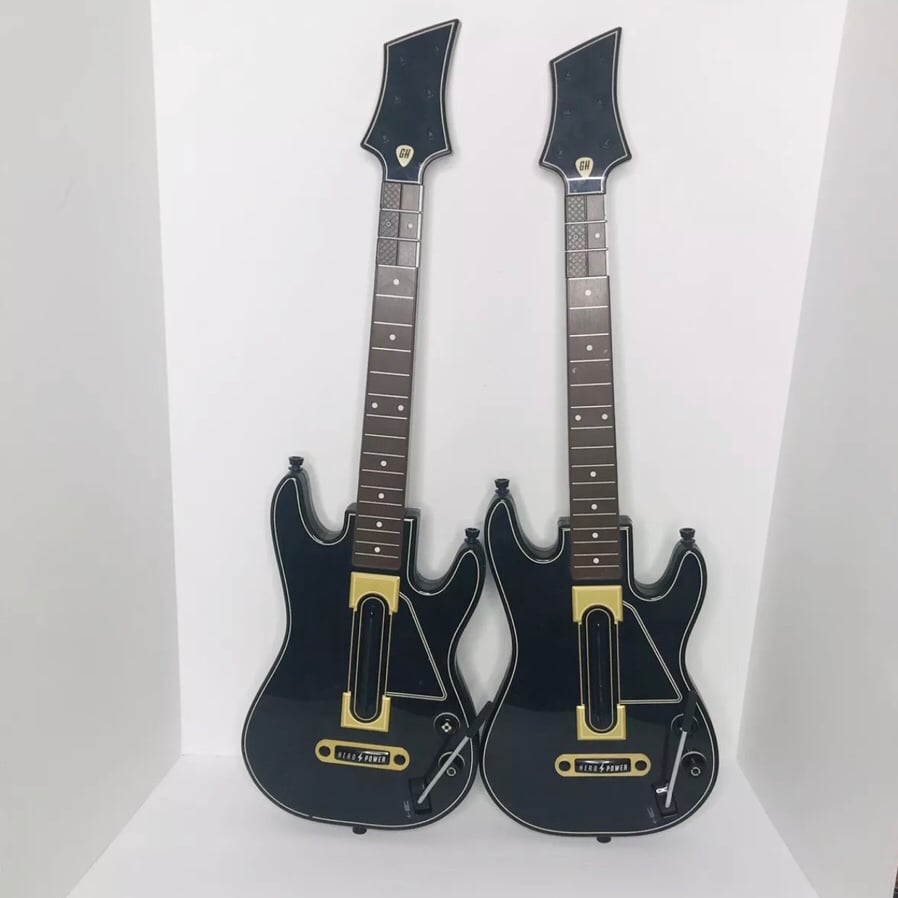 Xbox PS4 Guitar Hero 000654 Lot Of 2 Wireless Guitars NO DONGLE Activision