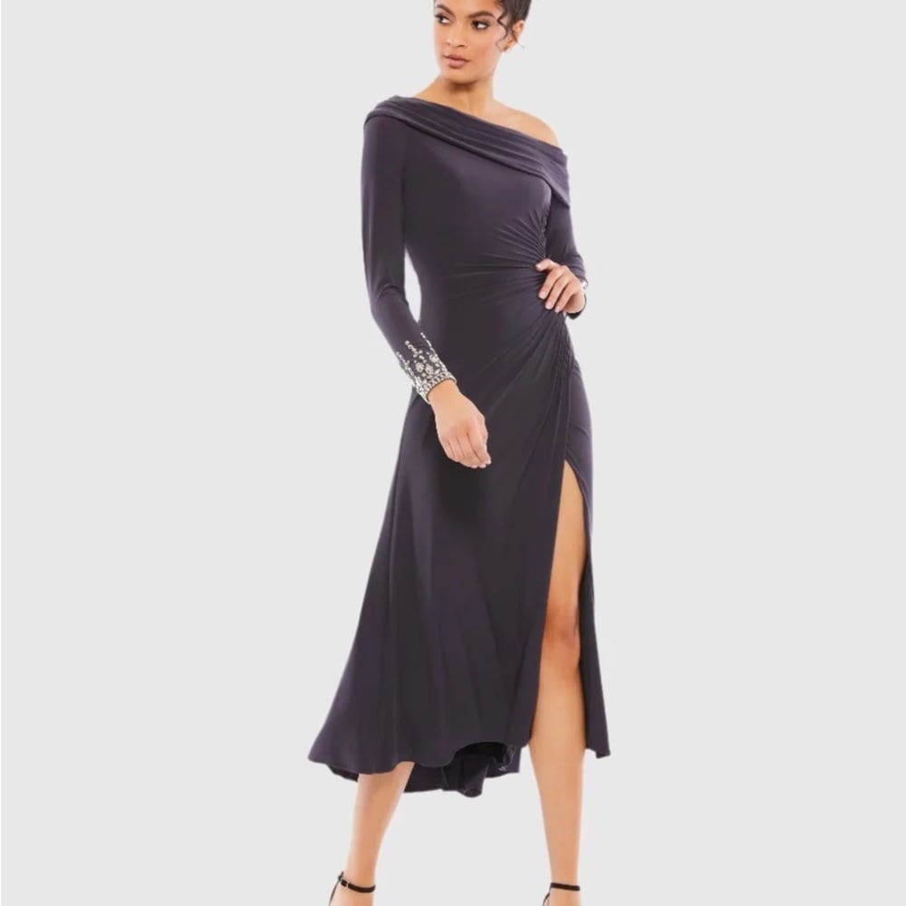 Size 8 Mac Duggal 26485 NWT FOLDOVER LONG SLEEVE JEWELED MIDI DRESS