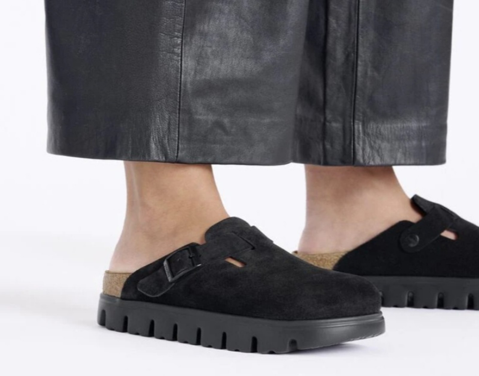 Size 9-9.5 Birkenstock Papillio Boston Chunky Suede Leather Black/Black