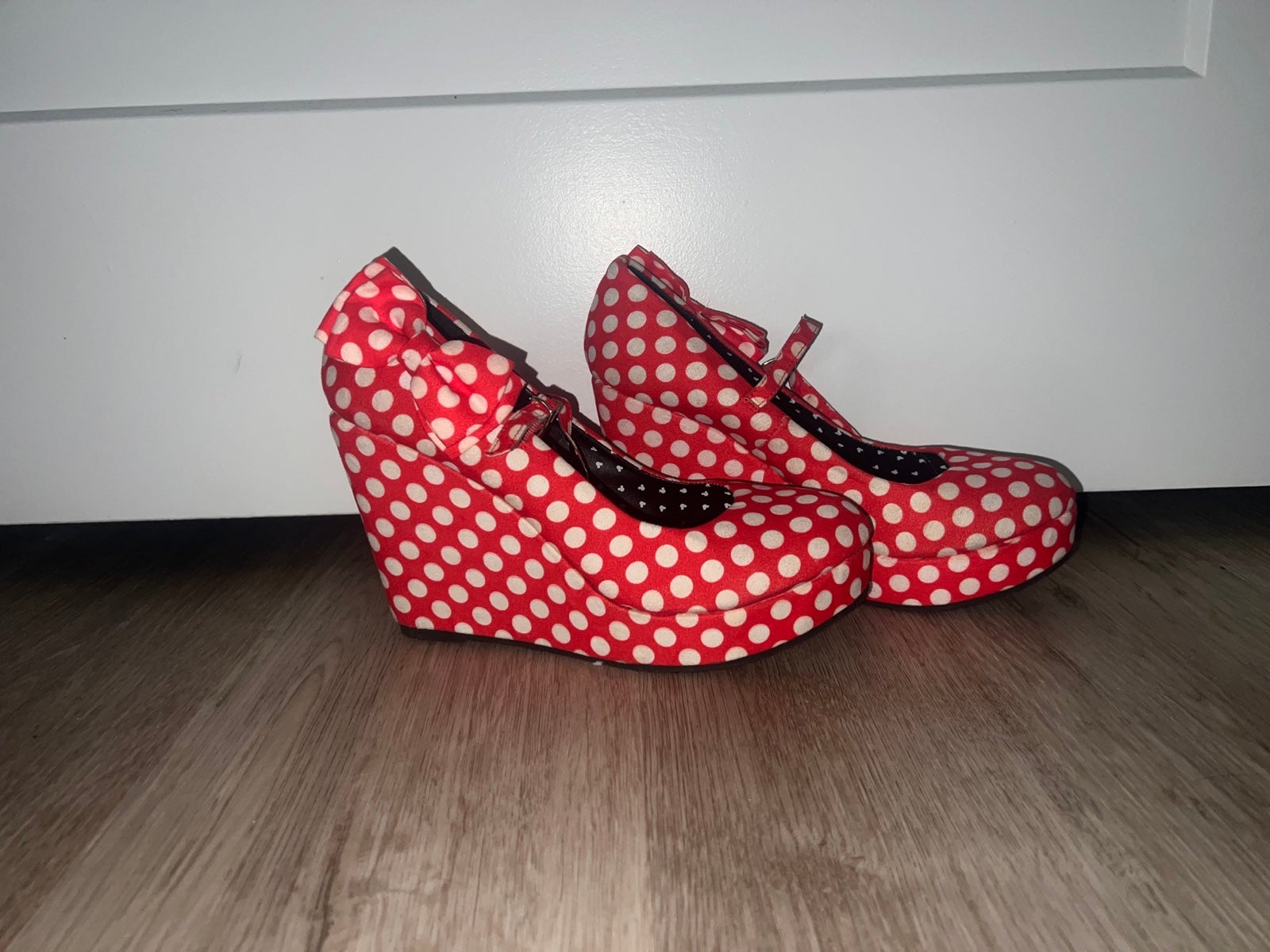 Disney platform shoes