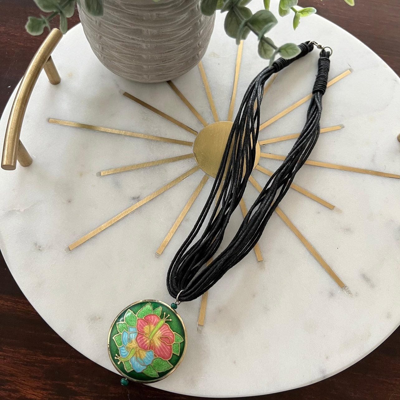 Vintage enamel pendant necklace
