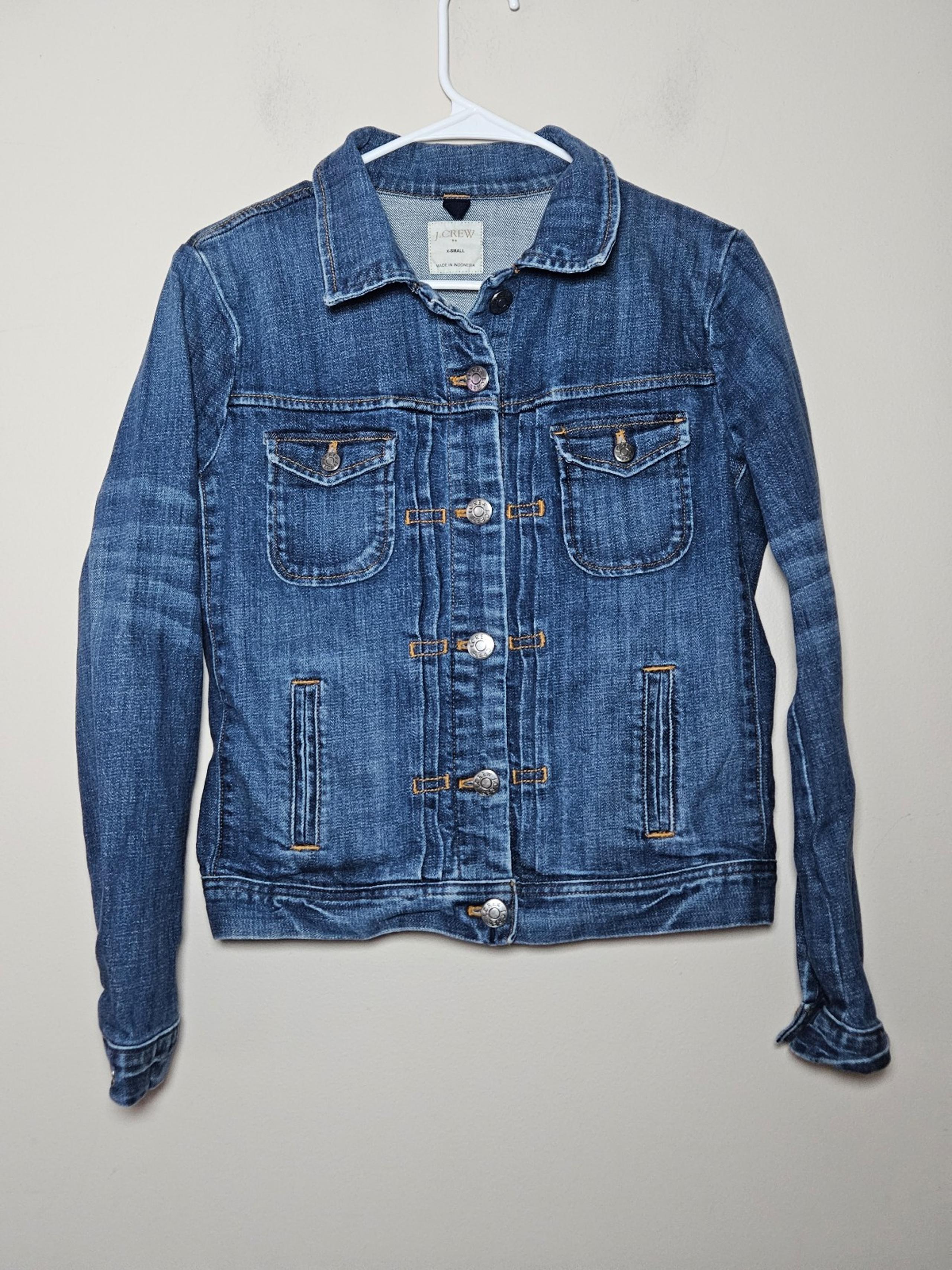 Jcrew J Crew Women Size XS Classic Denim Blue Jean Jacket Chest Pocket Casual