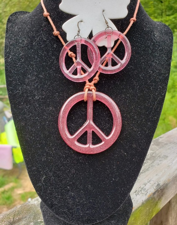 Necklace & Earrings