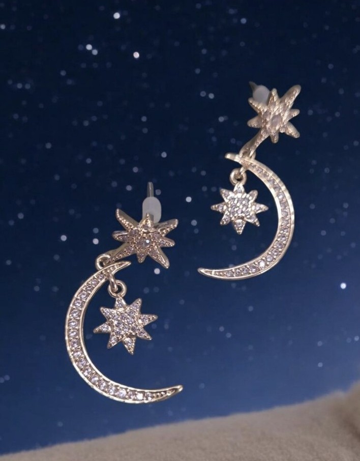 Beautiful Vintage Celestial Earrings