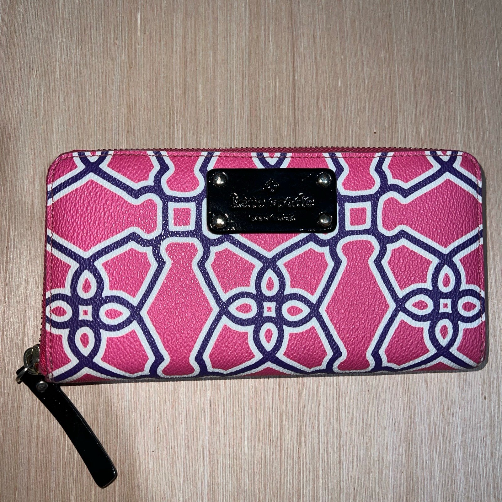 Kate Spade Moroccan Market Pink Zip-Around Wallet Preowned Great Condition!!
