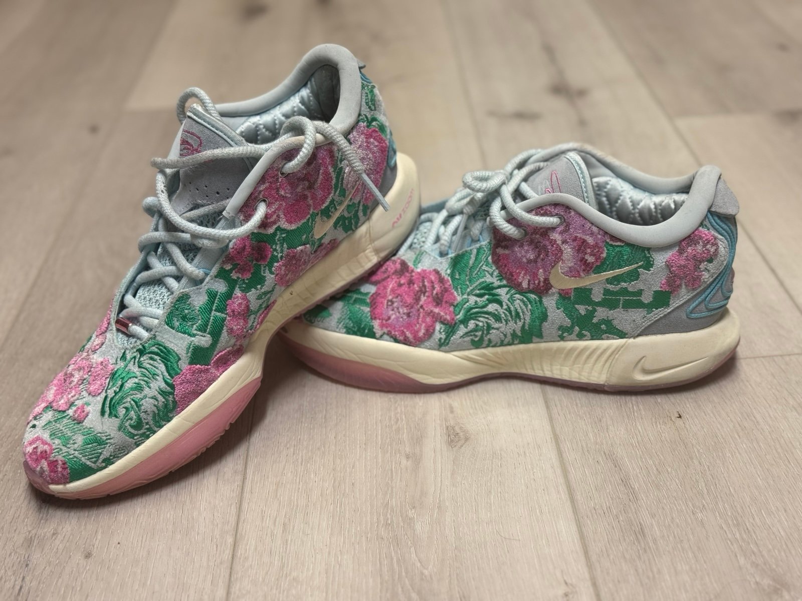 Nike LeBron 21 mens shoes