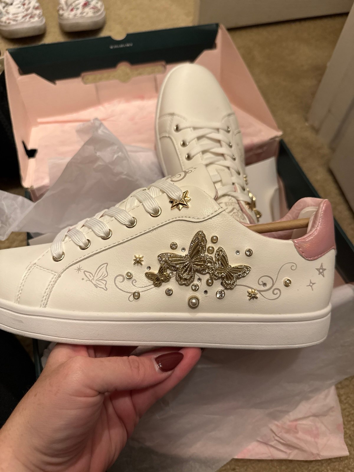 Aldo Glinda limited edition tennis shoes