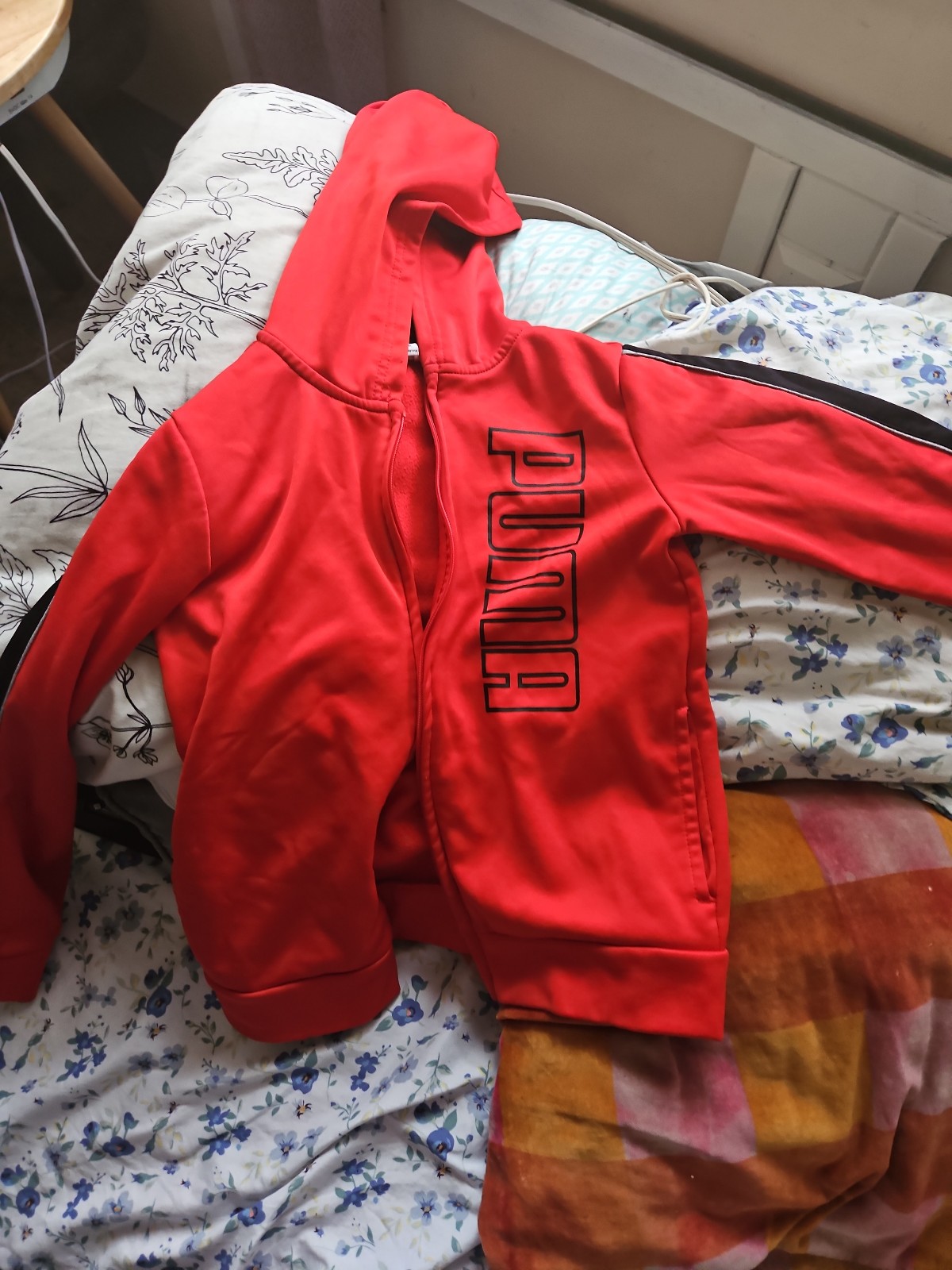 Boys clothes  size 6-7 T