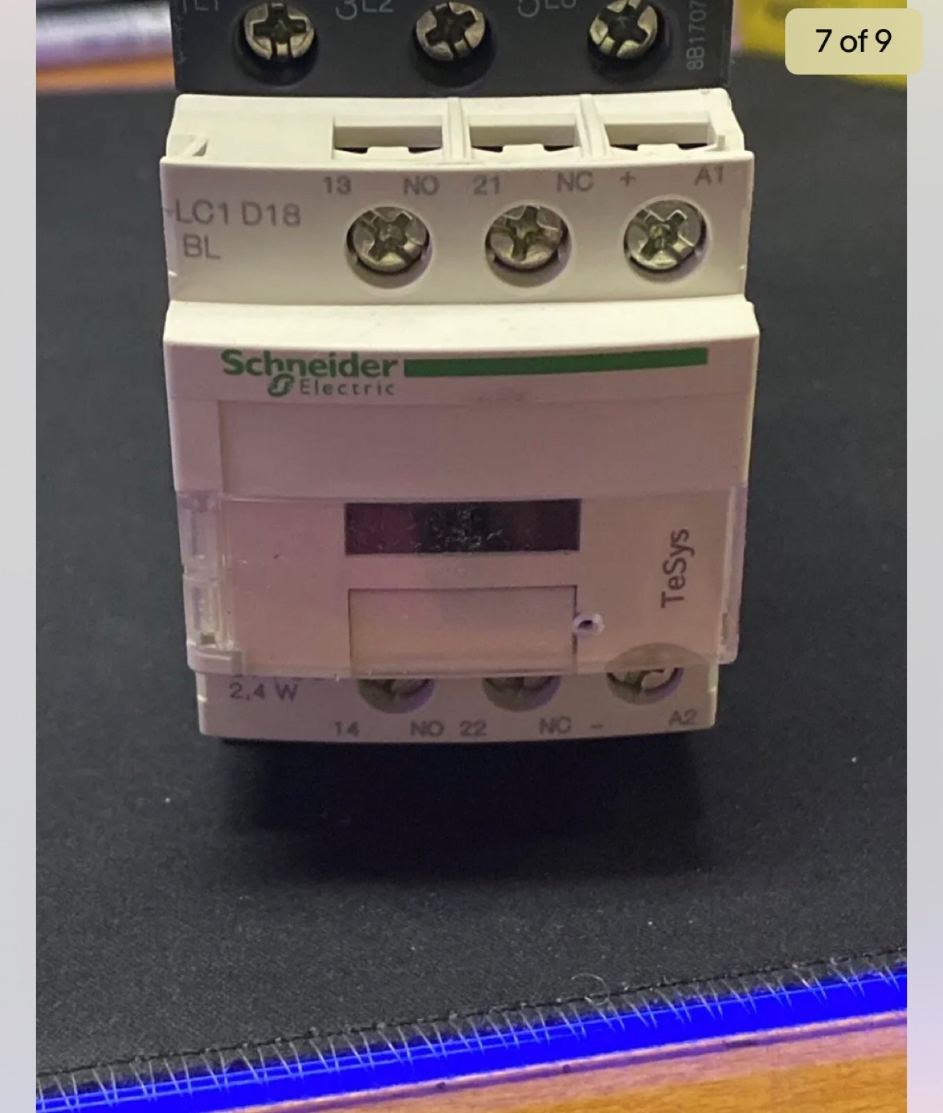 New Schneider Contactor LC1D18BL 18A 24VDC.