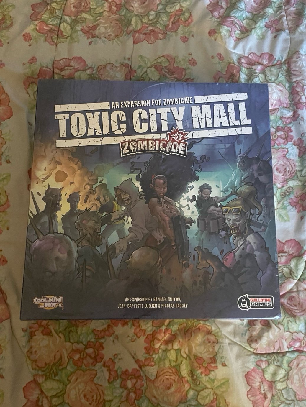 Zombicide Toxic City Mall Board Game