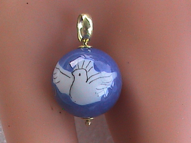 18k Yellow Gold Dove Globe Pendant (#1)