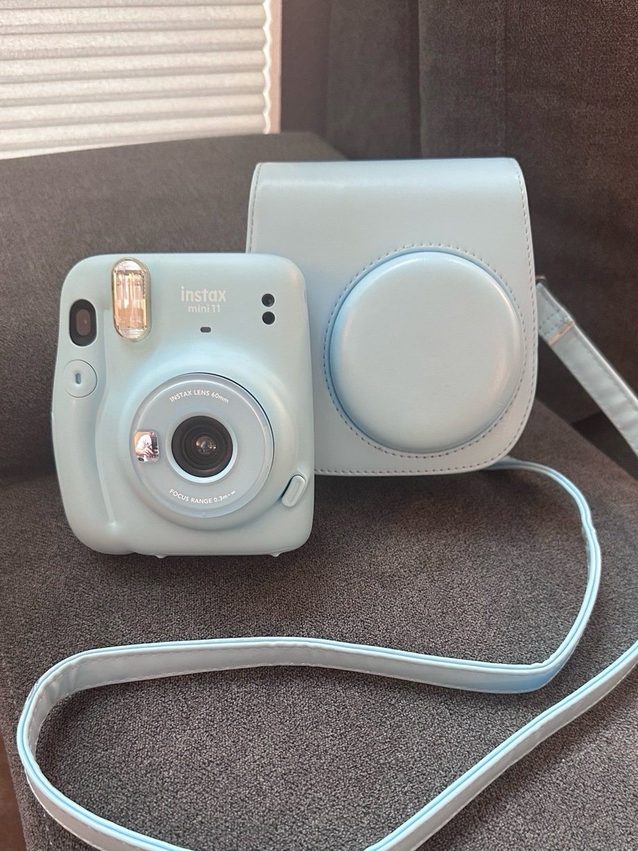 BUNDLE: Instax 11 Mini Instant Camera BLUE + Case, Accessories & **FILM**