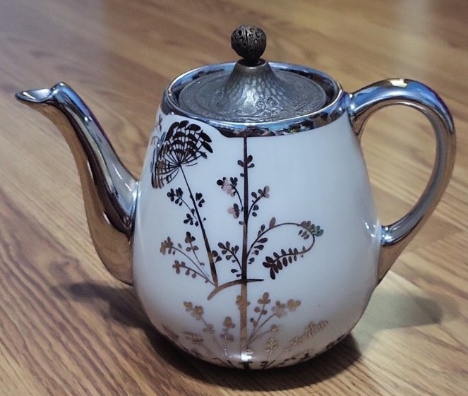 Vintage Fraunfelter cream silver China brewing teapot with bobber lid 2 piece