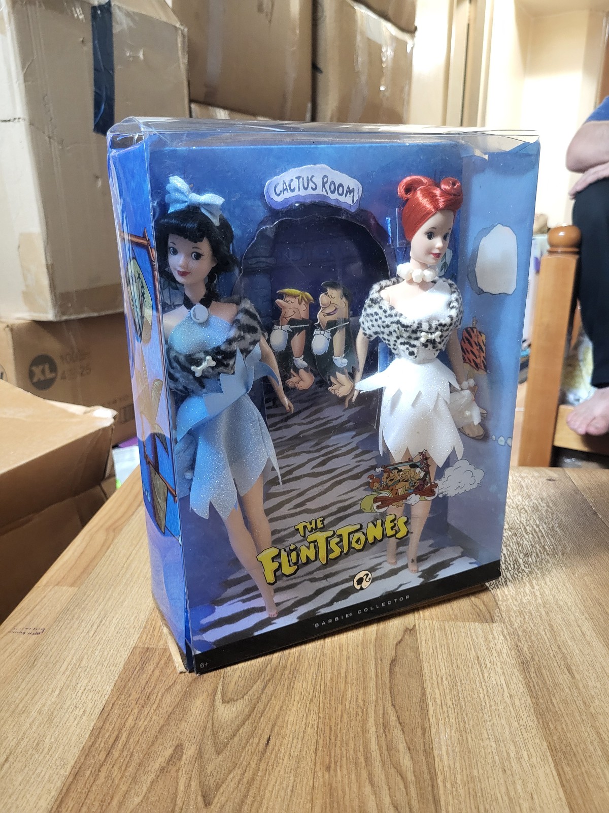 NEW! 2008 FLINTSTONES SILVER LABEL WILMA & BETTY DOLLS