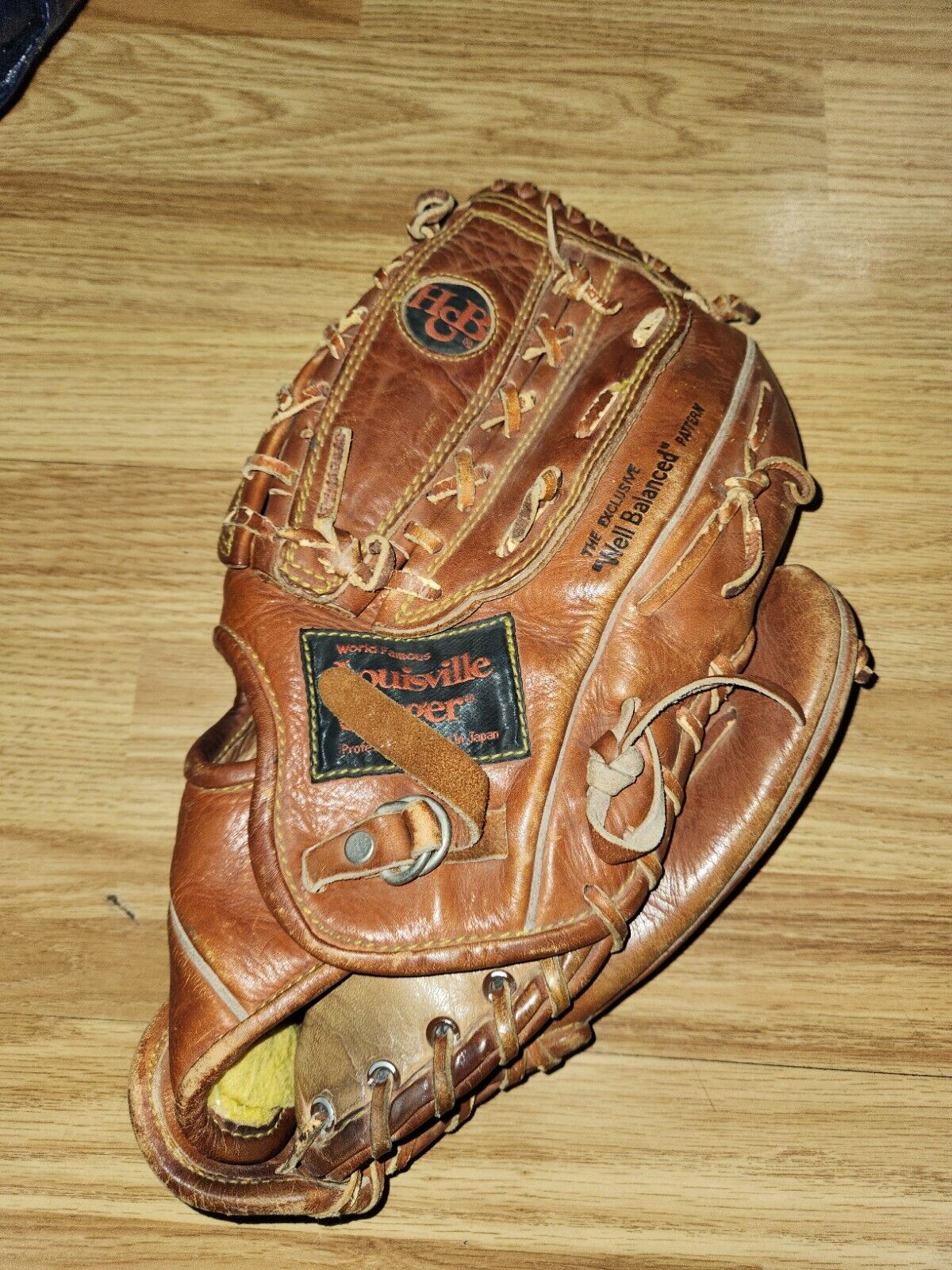Louisville Slugger 125 Series Right Throw G125-3 Japan 13” Baseball Glove 13 i