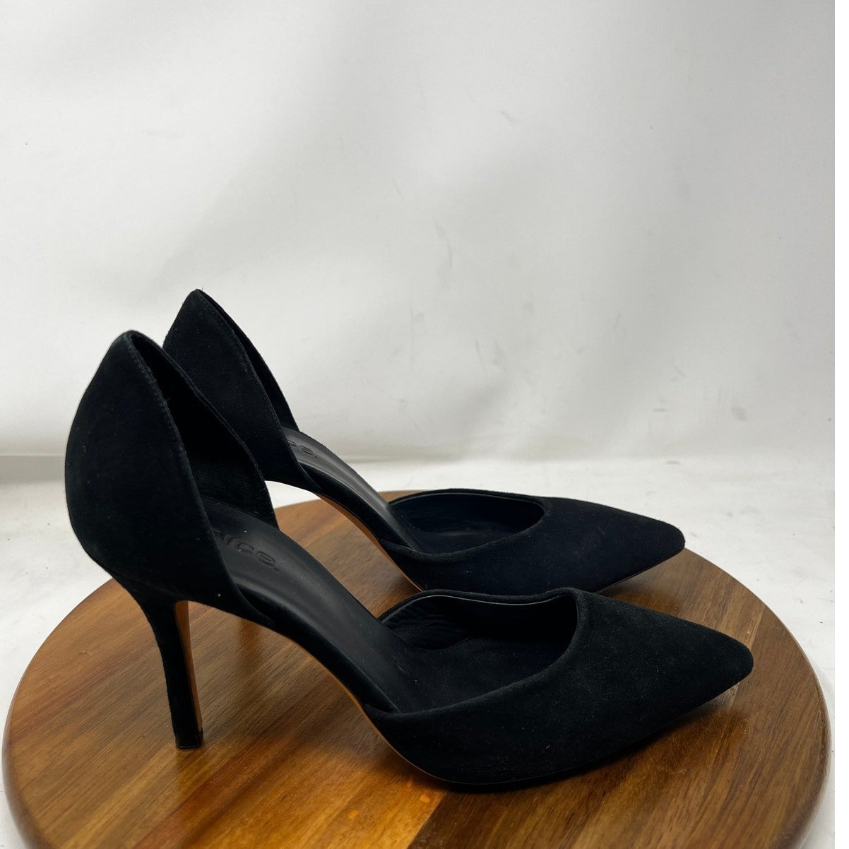 Vince Celeste Suede d'Orsay Pump, Black Pointed Toe 4” Heels Sz Eu 41 US 9.5