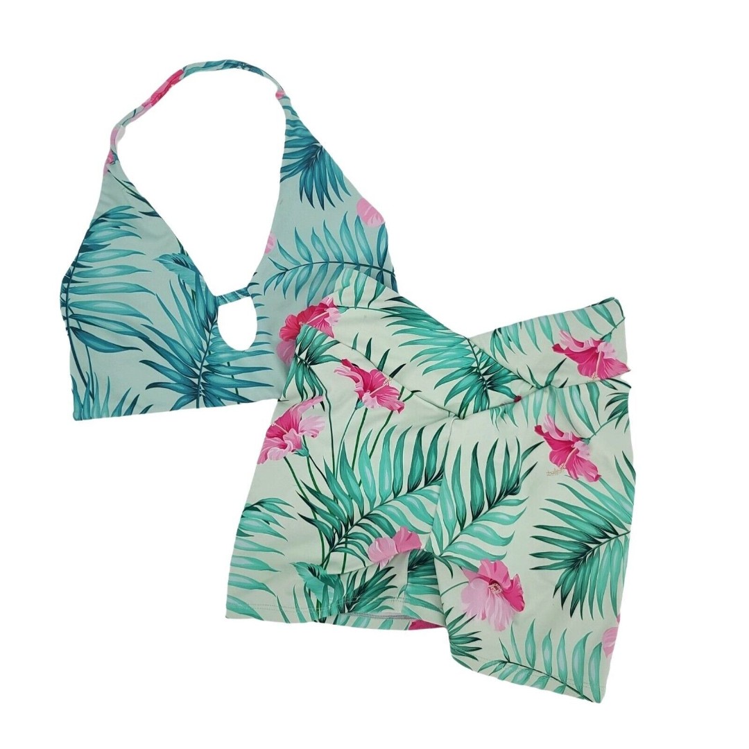 Hawaiian Scrunch V Waist Shorts and Halter Style Sports Bra Set Small