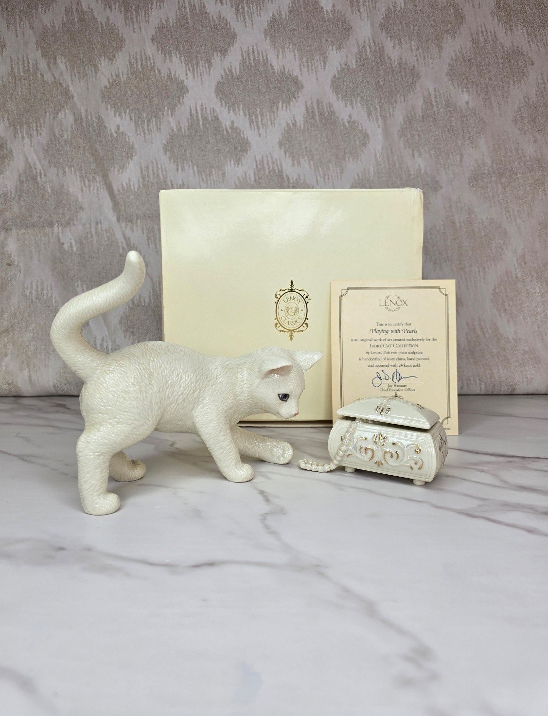 Lenox Playing With Pearls cat statue (Repaired)